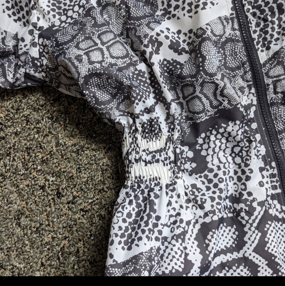 Adidas by Stella McCartney jacket - Picture 3 of 4